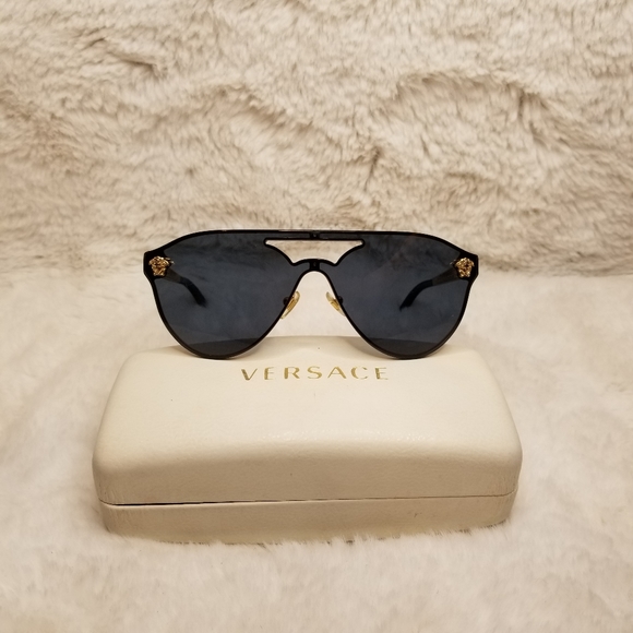 VERSACE SUNGLASSES - Picture 1 of 7